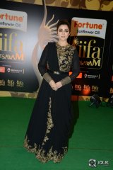 Celebs at IIFA Utsavam 2016